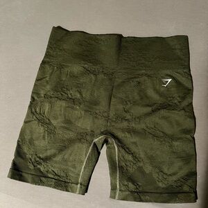 Gymshark adapt camo seamless short